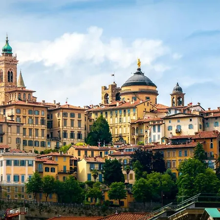 Apartament Blue Attic - Vista Citta Alta